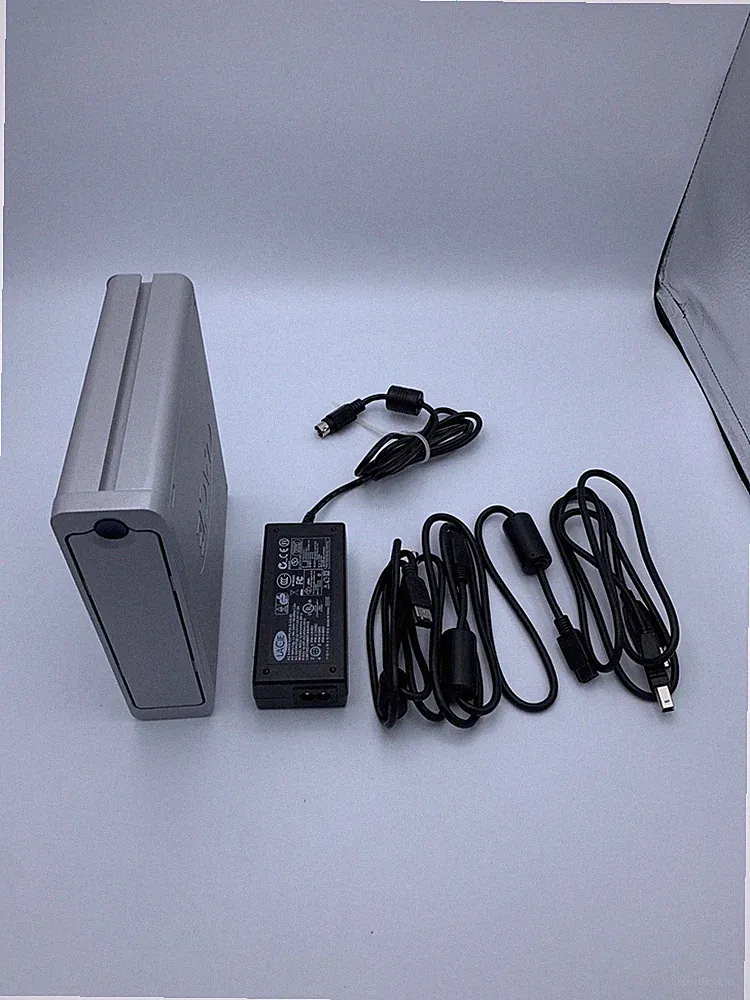 LaCie 301146U 320GB External Hard Drive High Speed 2.0 FireWire 400/800 working