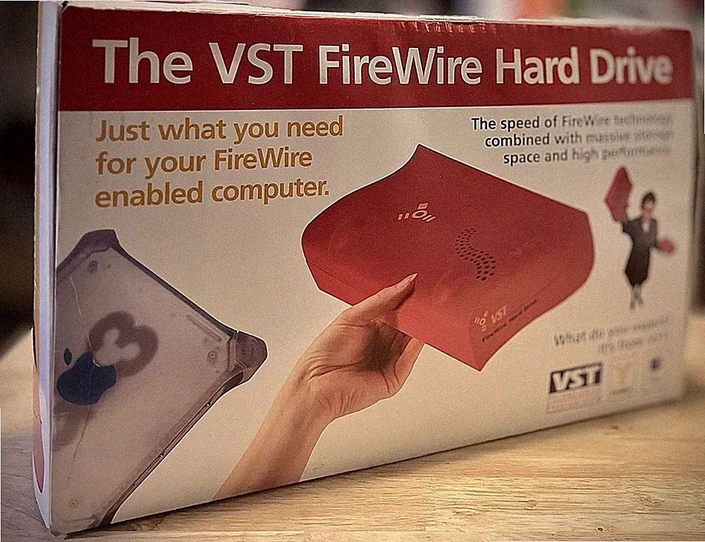 SmartDisk VST Firewire Portable External Hardrive / Enclosure / Video Software