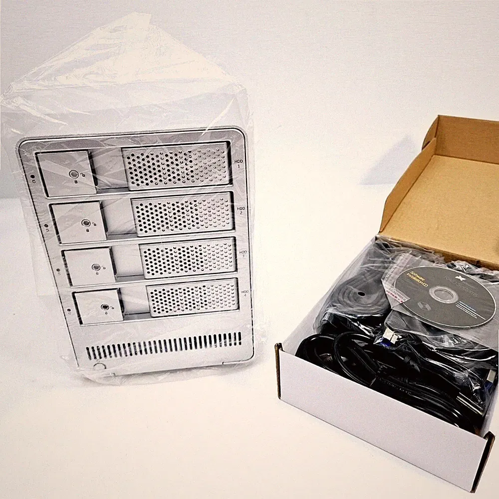Xcellon DRD-401 Four-Bay System for 3.5" SATA Hard Disk Drives